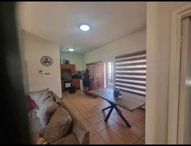 2 BEDROOM APARTMENT FOR SALE IN RYNFIELD